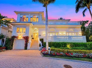 27710 Marina Isle Ct, Bonita Springs, FL 34134