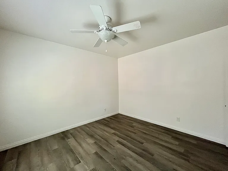 9493 Alma Ridge Ave — Photo 9