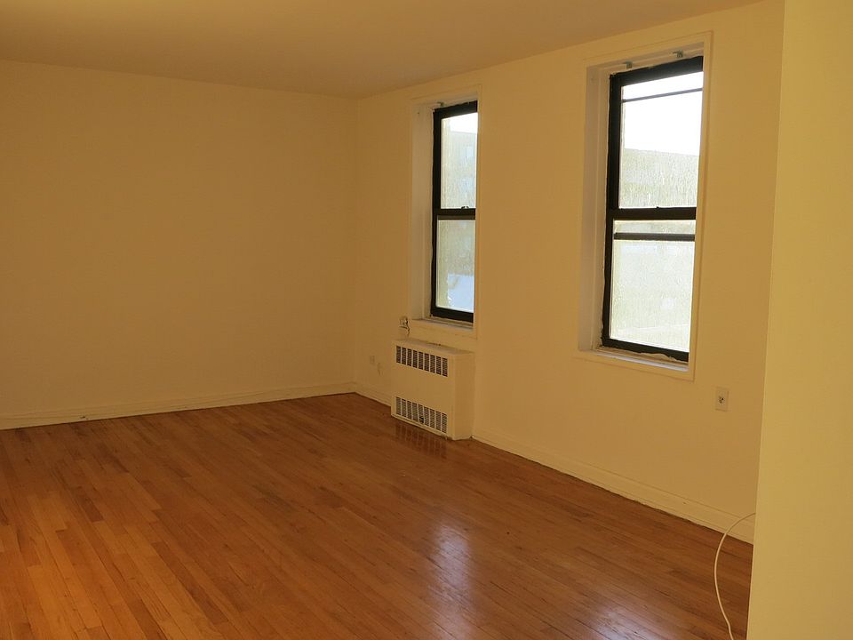 1st image of 9419 66th Ave APT 1B