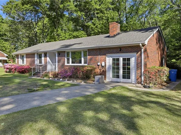 2406 Drum Creek Rd, Chesapeake, VA 23321