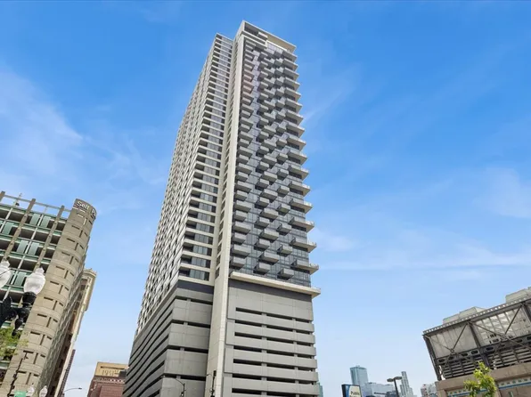 235 W Van Buren St Unit 1518, Chicago, IL 60607