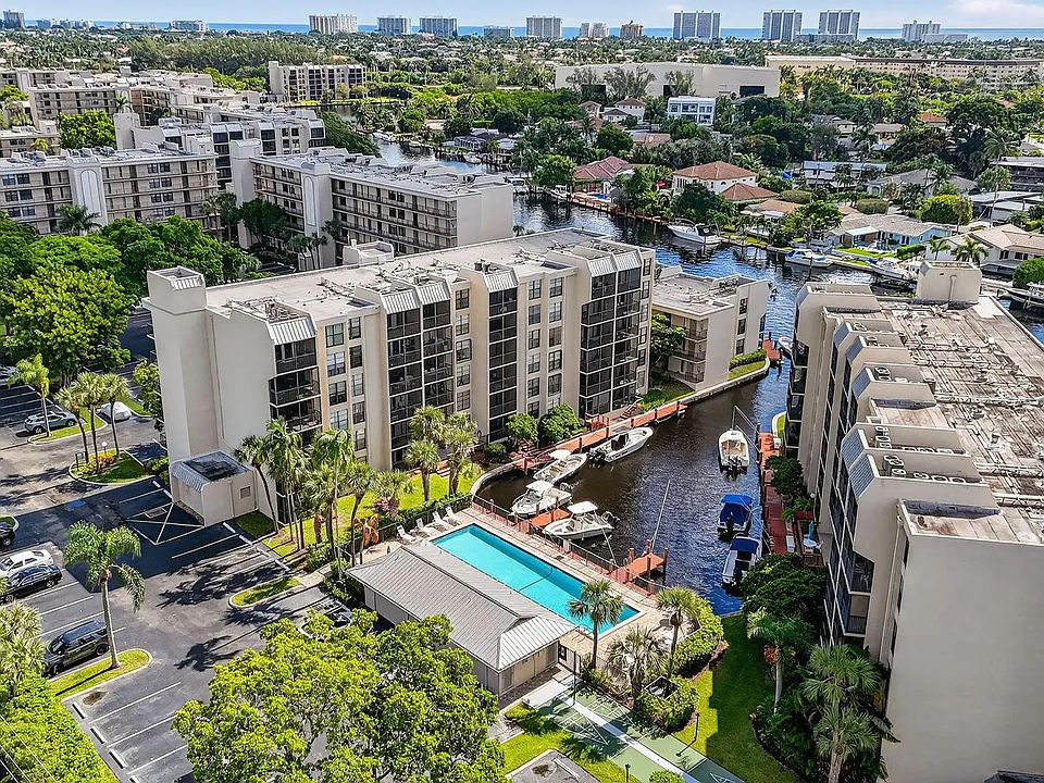 20 Royal Palm Way #503