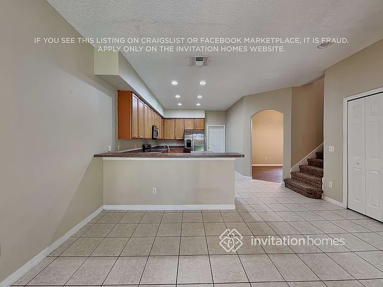 6329 Rolden Ct — Photo 10
