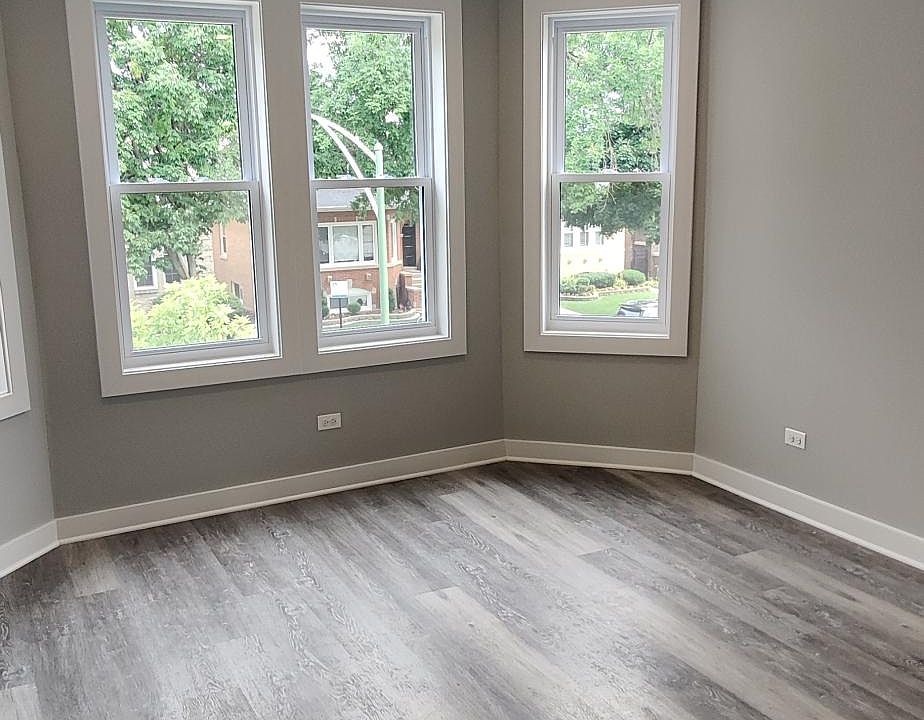 1st image of 2858 W Lotus Ave #1
