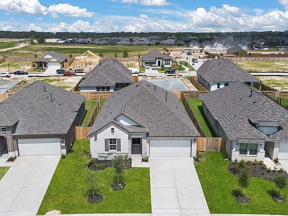 An additional view of your home, lot and neighborhood.