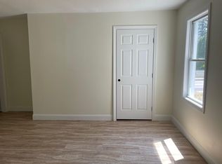 36 State St, Augusta, ME 04330