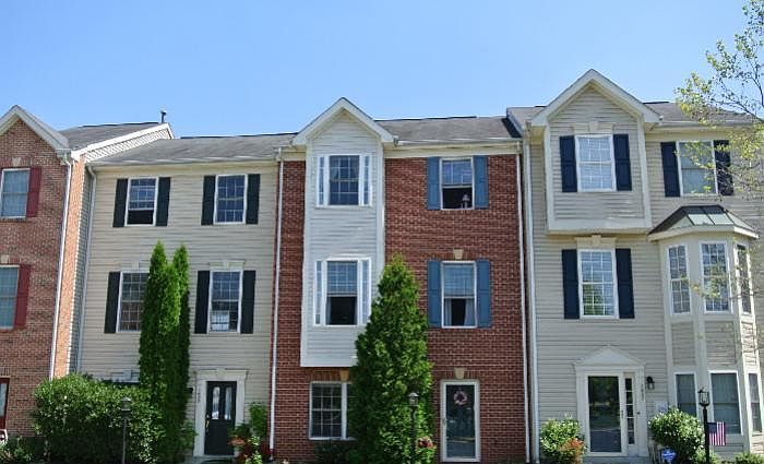 1st image of 1025 Carbondale Way