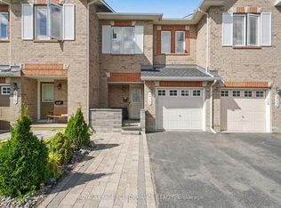 217 Branthaven St, Ottawa, ON K4A0H7