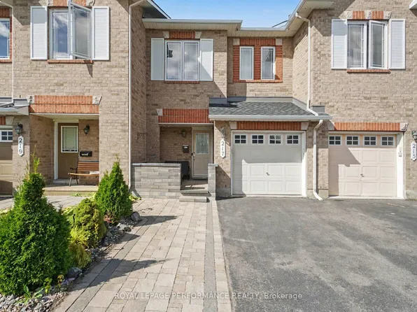 217 Branthaven St, Ottawa, ON K4A 0H7