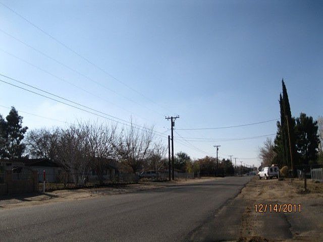 2nd image of 14995 Mojave St