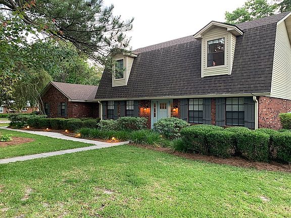 3rd image of 501 Sunnymeade Dr