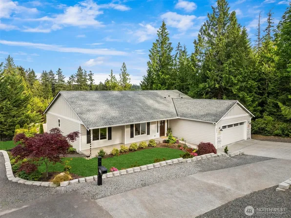805 NW Finn Hill Road, Poulsbo, WA 98370
