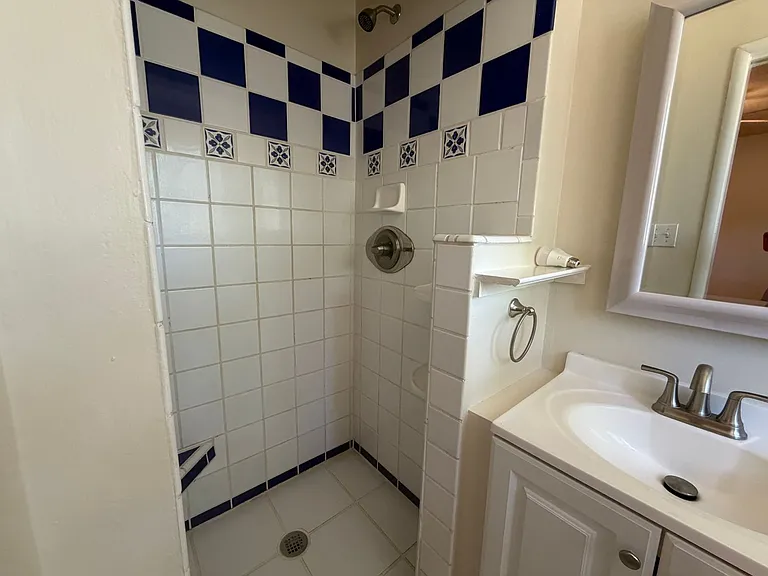 5633 Beech Ave — Photo 10