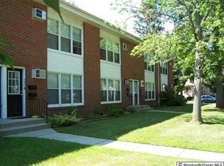 510 Garfield Ave #B, Belford, NJ 07718