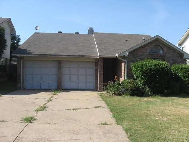 1st image of 805 Wyndham Pl