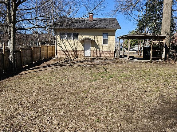 5th image of 1609 Isabella Ave