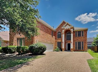 736 Mulberry Ln, Desoto, TX 75115