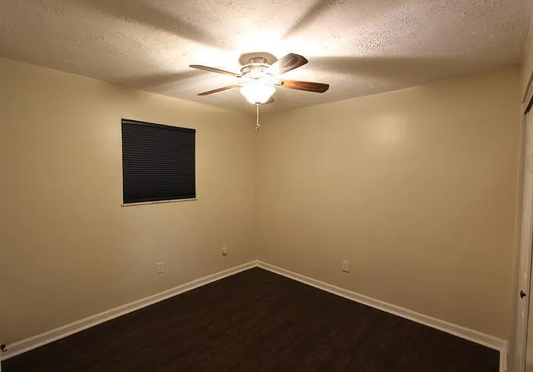 218 Alexander Ave #2 — Photo 8