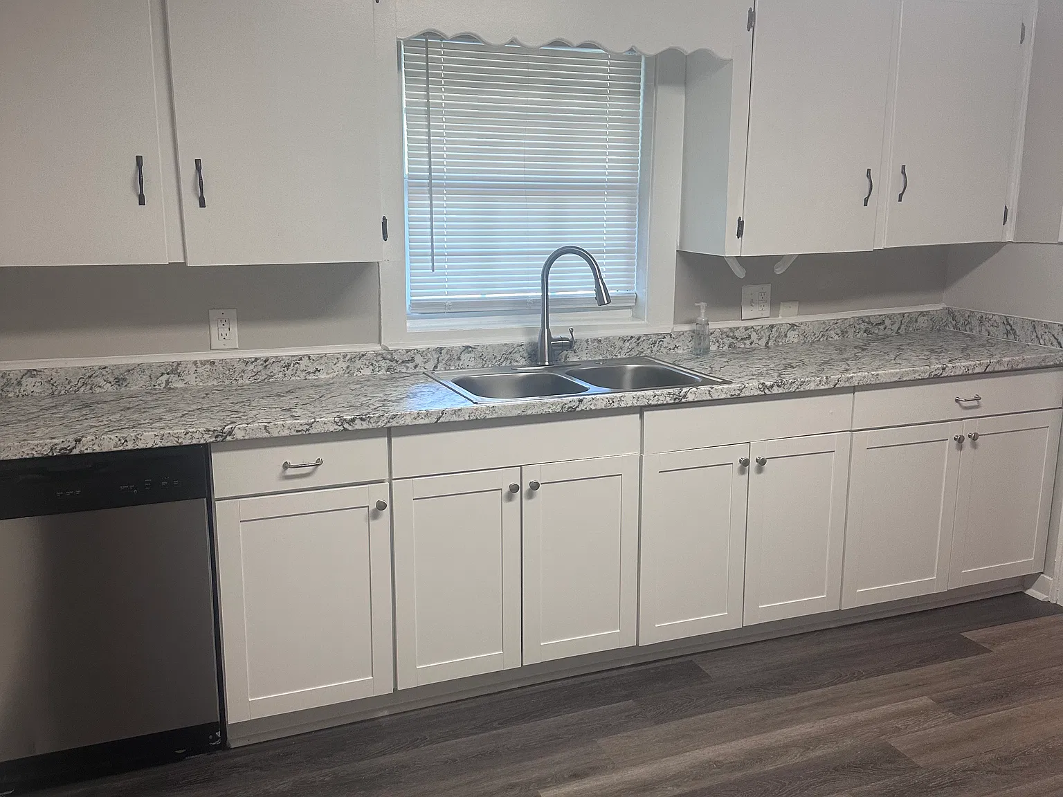 3 bed, 1450 sqft, $1,700 — Photo 4