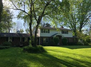 445 Baker Rd, Webster, NY 14580