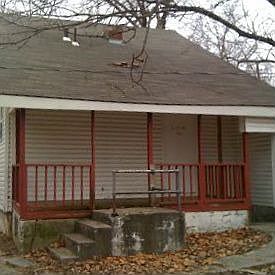1st image of 2741 Chelsea Ave