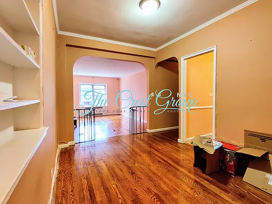 Rented by The Crest Group | media 13