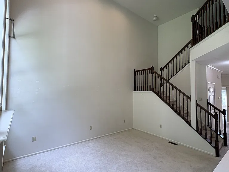 157 Madison Way — Photo 5
