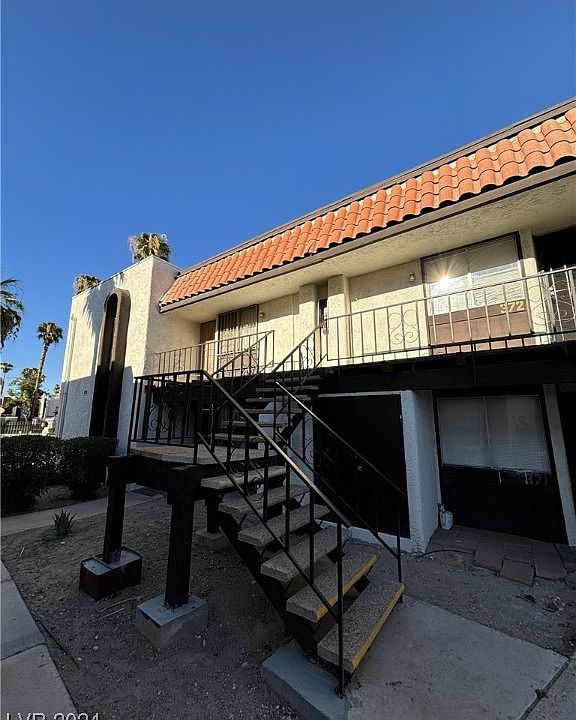 1st image of 1405 Vegas Valley Dr APT 370