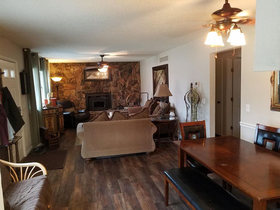 1st image of 124 Myra Dr