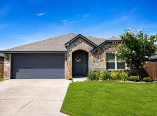 1032 Fairfax Dr, Godley, TX 76044