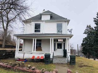 125 Bluff St, Sioux City, IA 51103