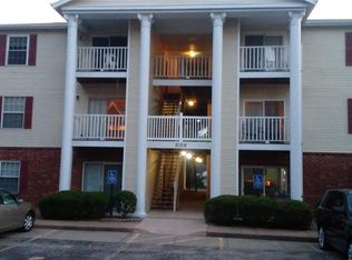 3108 Edwards Pl APT 204, Maryland Heights, MO 63043