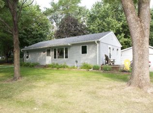 5213 Oregon Ave N, New Hope, MN 55428