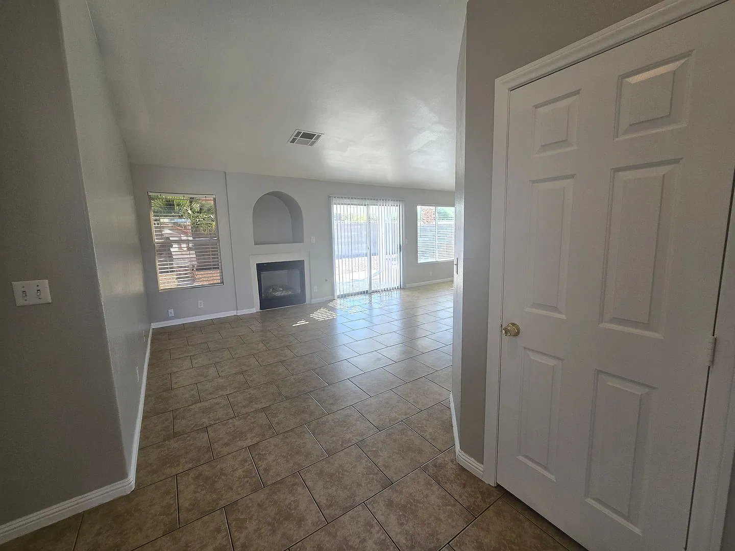 Charming 3-Bedroom Single-Story Home in Henderson Plus One Month Free Rent! — Photo 3