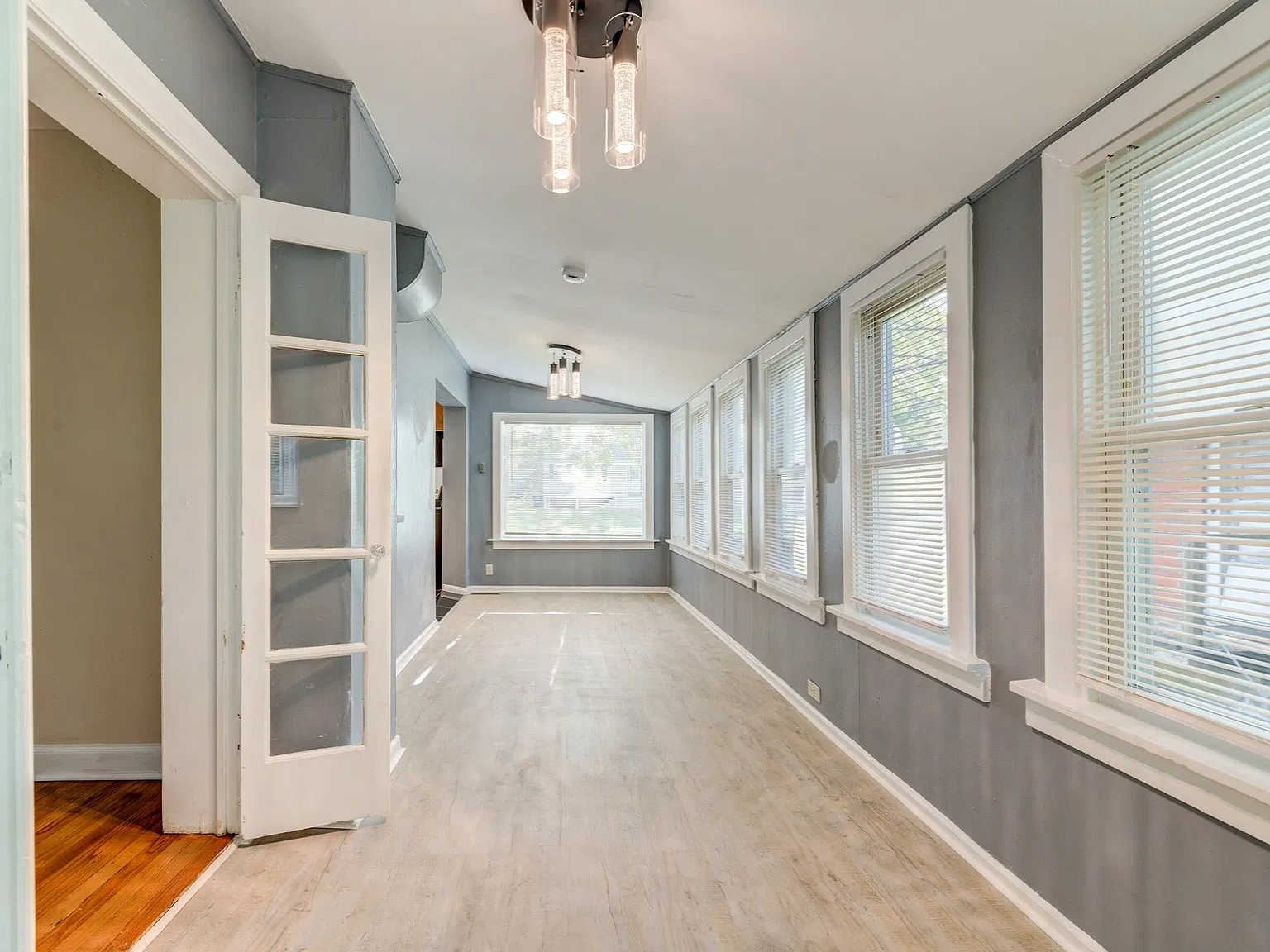 3 bed, 1169 sqft, $1,900 — Photo 3