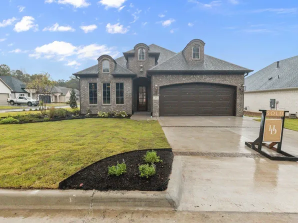 1 Woodlands Park Dr, Little Rock, AR 72211
