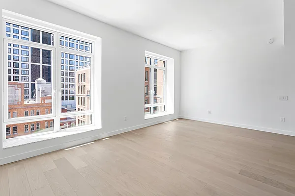 Rented by ZEMU REALTY | media 29