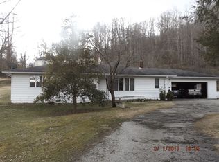 54 Prater Ln, Vanceburg, KY 41179