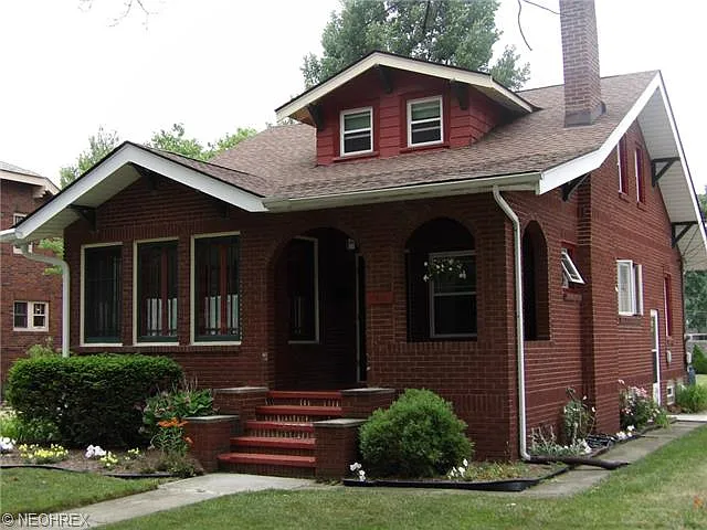 70 Harnagy St photo 1