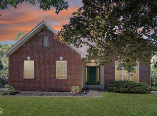 5279 Ivy Hill Dr, Carmel, IN 46033