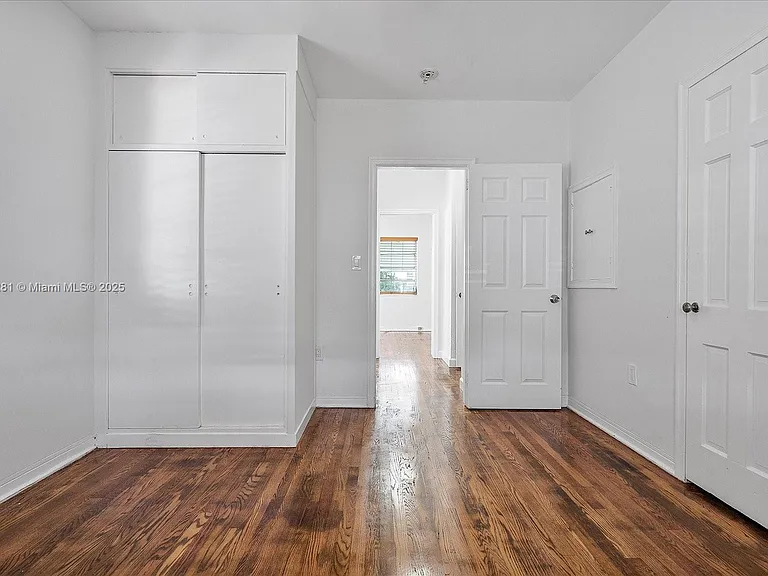 8826 Emerson Ave — Photo 24