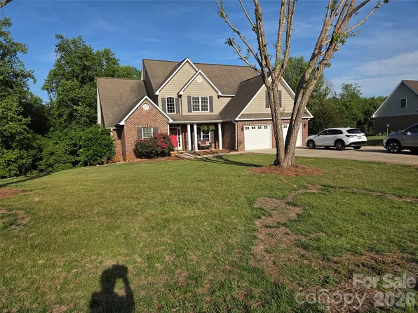 5510 Land Harbour Dr, Granite Falls, NC 28630