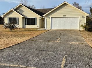 19737 Sandstone Ln, Robertsdale, AL 36567