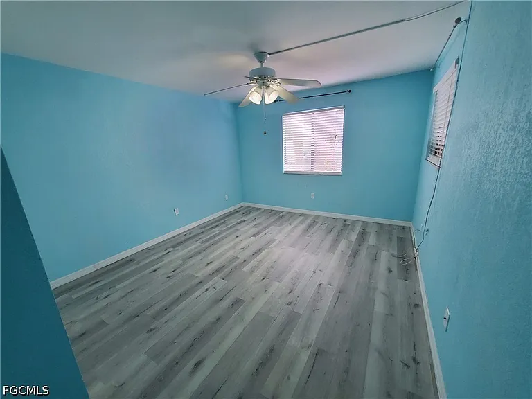 1055 Palm Ave #214 — Photo 29
