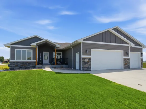 612 Iver Ave, Baltic, SD 57003