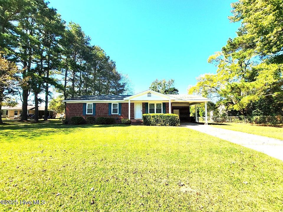1st image of 2516 Lynn Loop
