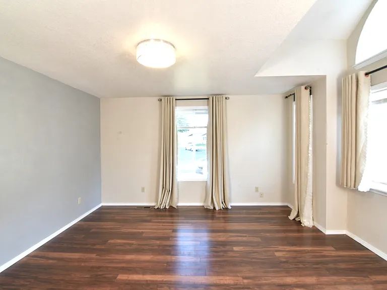 2739 Walker Ct SE — Photo 12