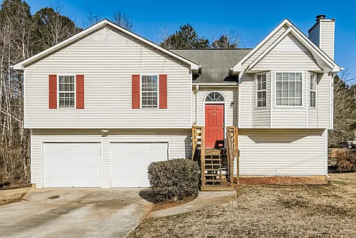 425 Remington Ct Photo 1