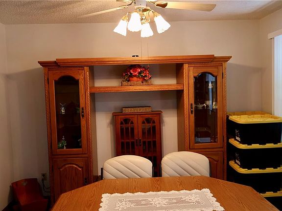 5th image of 1462 Grandview Dr