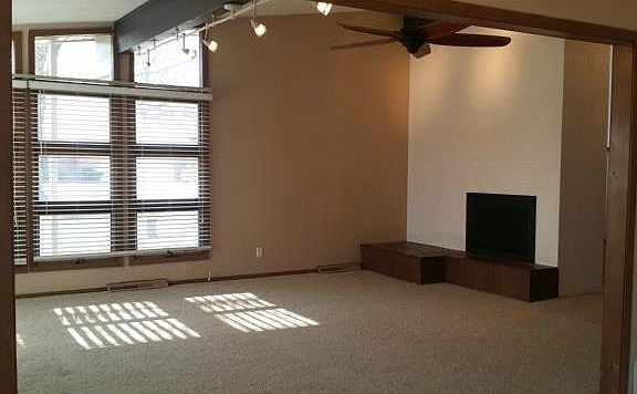 4th image of 5255 Lawn Ave